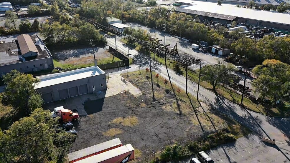 900-912 Baltic Ave, Baltimore, MD à vendre - Vidéo sur l’inscription commerciale - Image 2 de 37