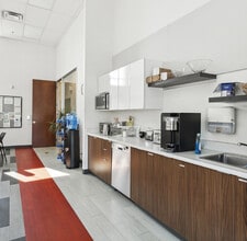 1375 N Service Rd E, Oakville, ON for lease Interior Photo- Image 2 of 3