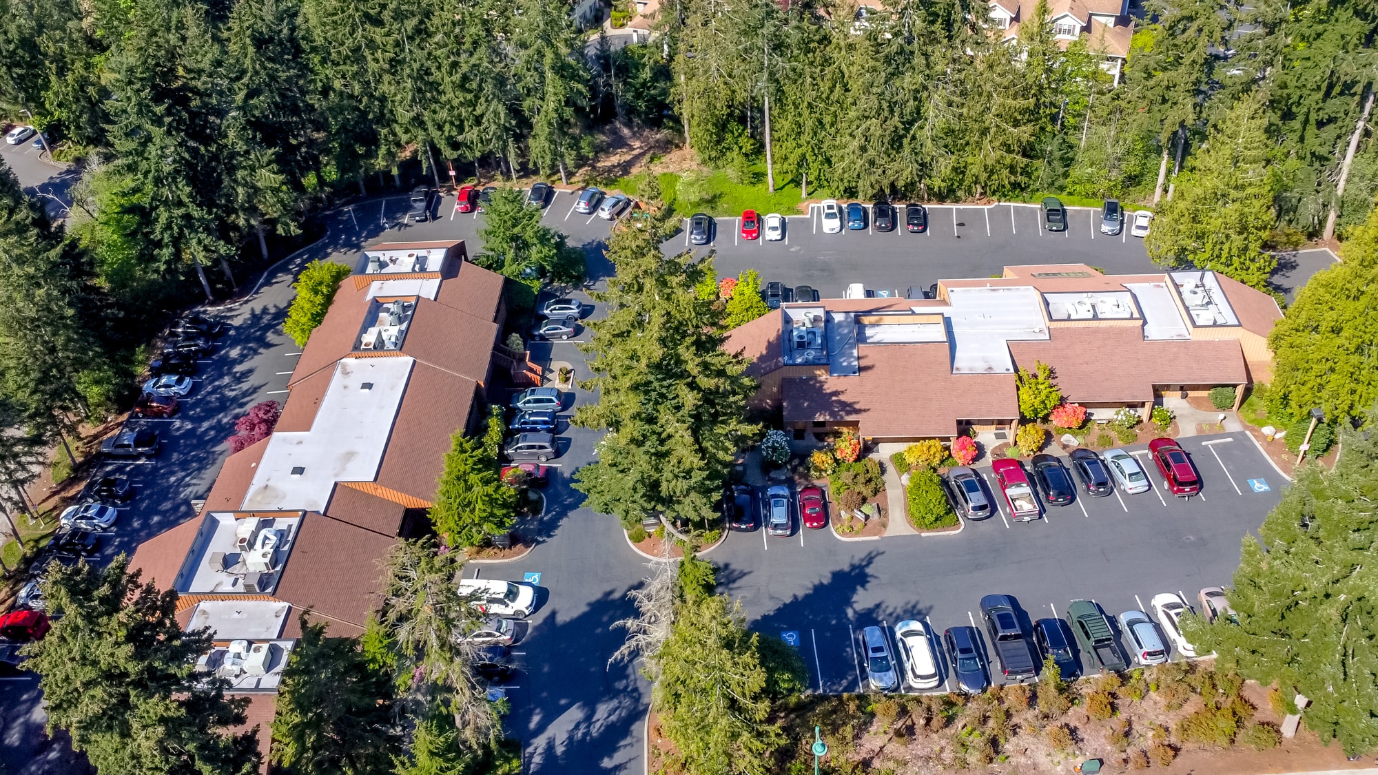 5122 Olympic Dr NW, Gig Harbor, WA à louer Photo du bâtiment- Image 1 de 3