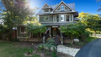 Plus de détails pour 409 N State St, Franklin Grove, IL - Services hôteliers à vendre