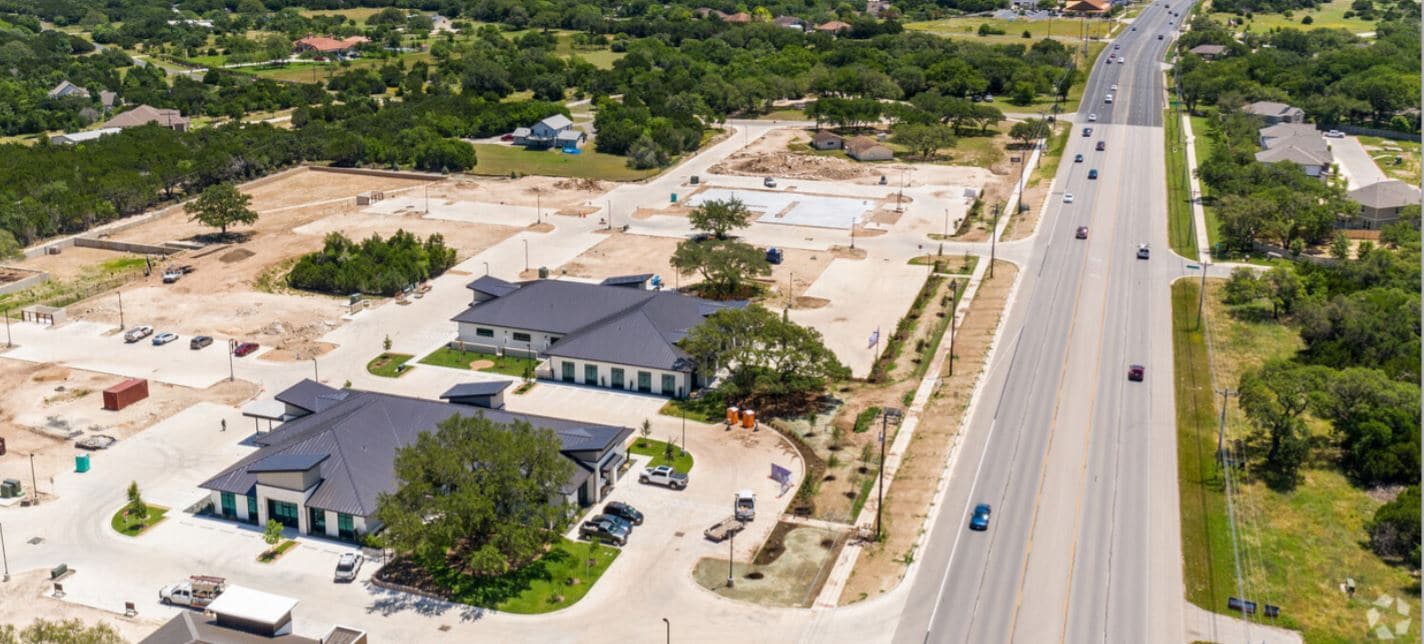 4865 Williams Dr, Georgetown, TX for sale Primary Photo- Image 1 of 16