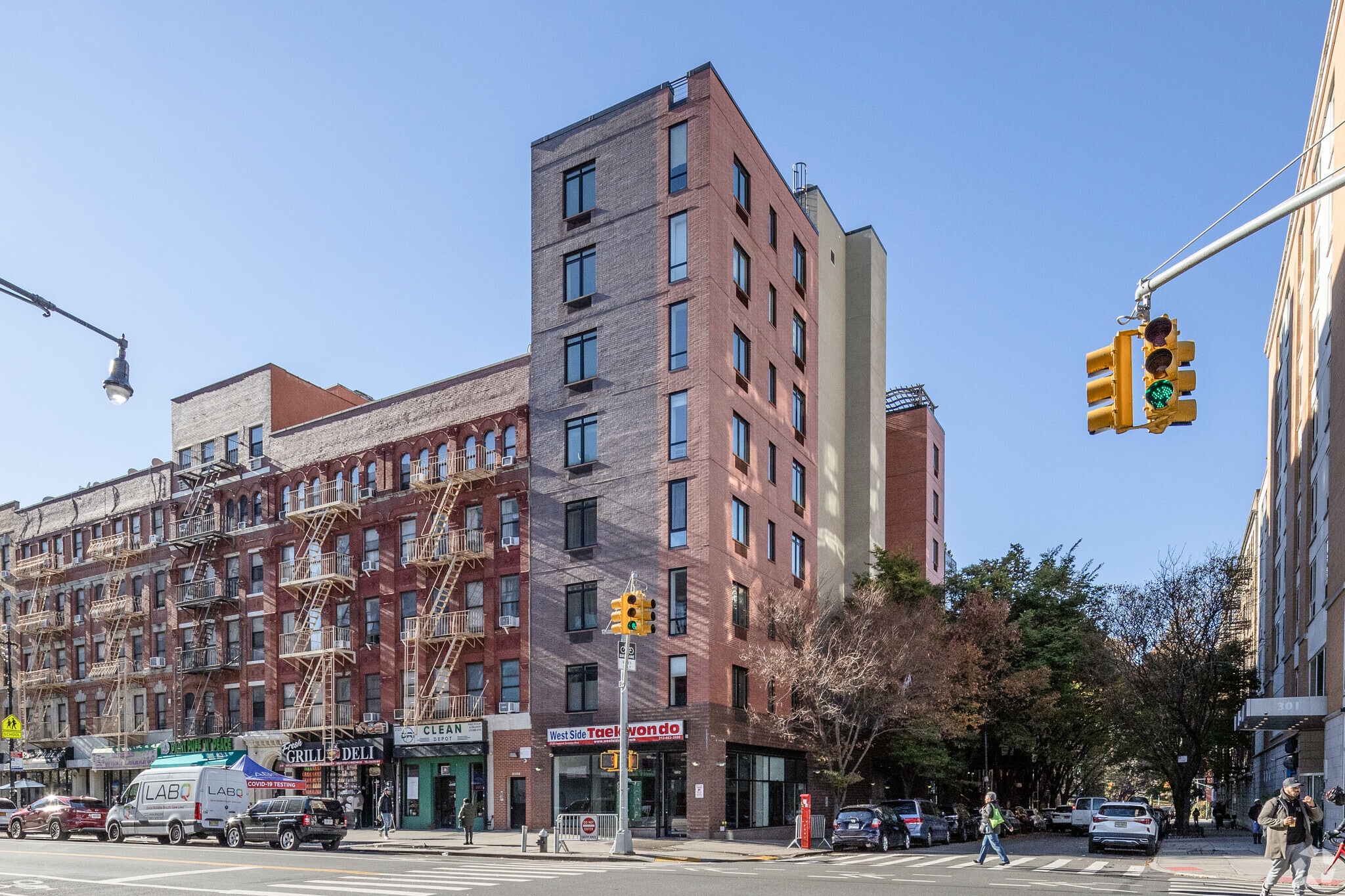 2125 Frederick Douglass Blvd, New York, NY for lease Primary Photo- Image 1 of 13