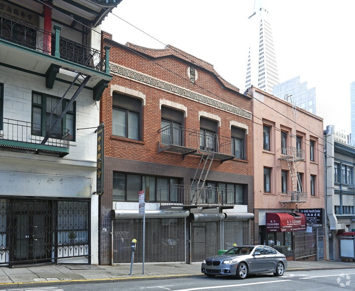 716-720 Sacramento St, San Francisco, CA for lease - Building Photo - Image 3 of 14