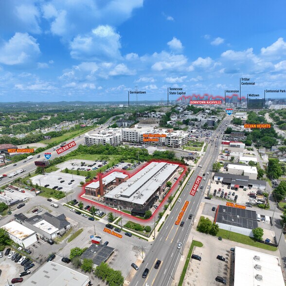 3814 Charlotte Ave, Nashville, TN à louer - Photo du bâtiment - Image 3 de 12