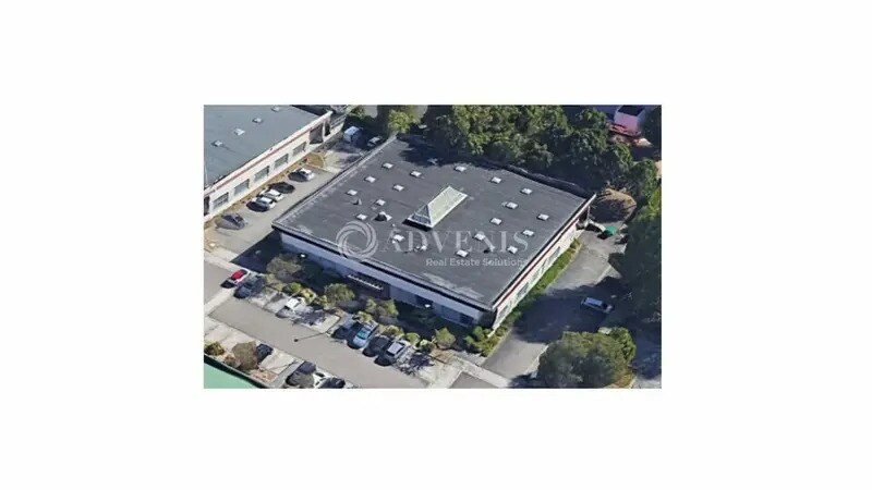Office in Trappes for lease Aerial- Image 1 of 7