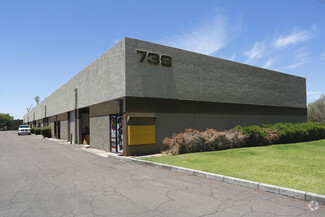 Plus de détails pour 738 S Perry Ln, Tempe, AZ - Industriel/Logistique à louer