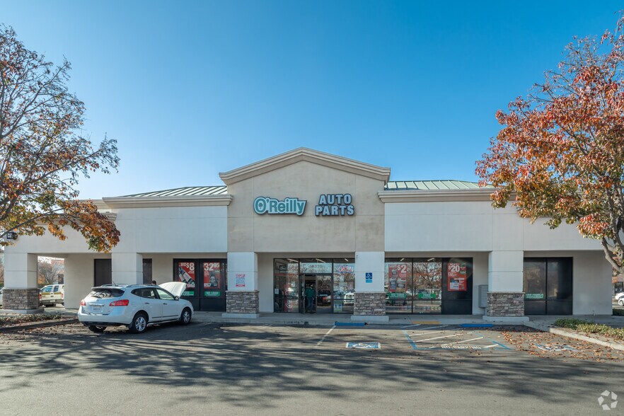 10400 Twin Cities Rd, Galt, CA à louer - Photo du bâtiment - Image 3 de 3