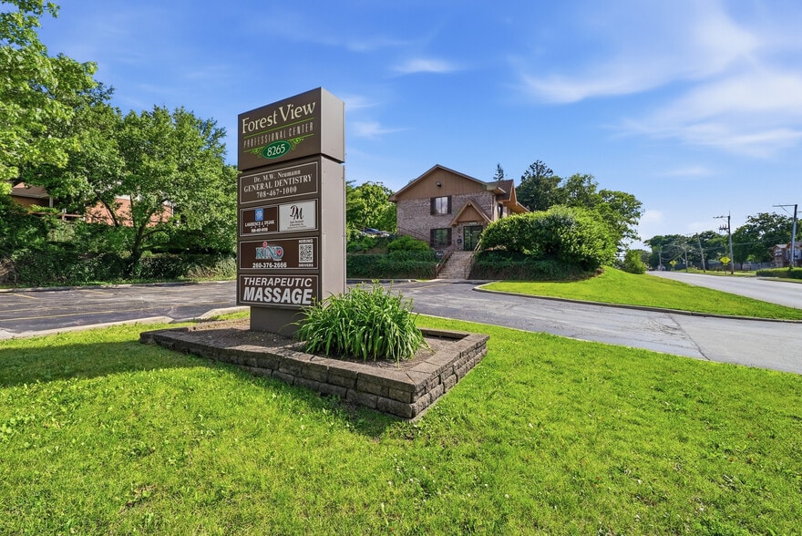 8265 S Archer Ave, Willow Springs, IL for lease - Building Photo - Image 3 of 14