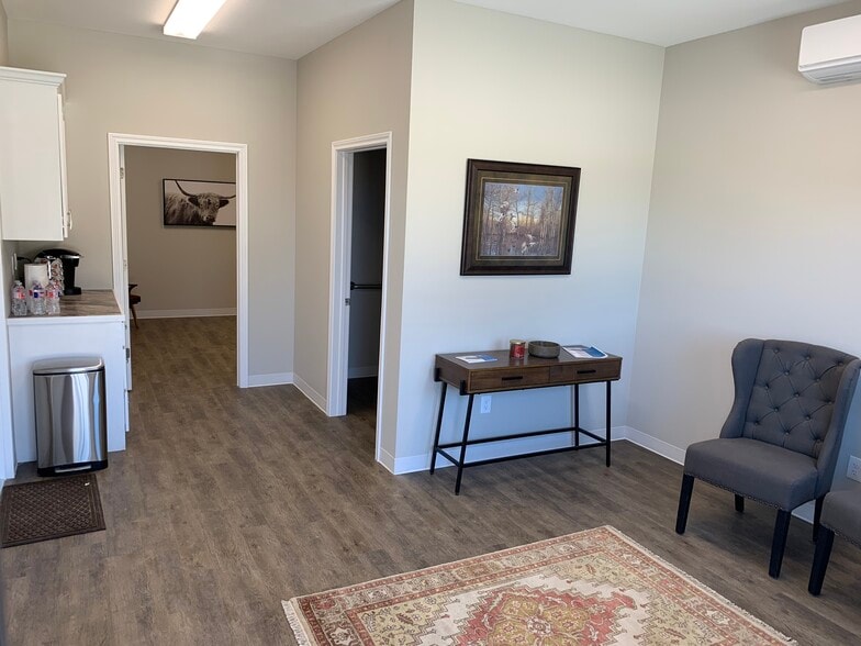 7111 Alumax Rd, Nash, TX for lease - Interior Photo - Image 3 of 7