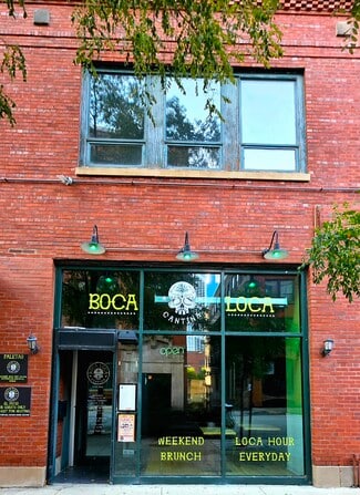 Plus de détails pour 416 W Ontario St, Chicago, IL - Commerce de détail à louer