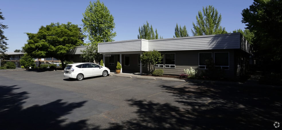 30250 SW Parkway Ave, Wilsonville, OR à vendre - Photo du bâtiment - Image 2 de 19