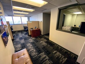 161 Rondo Ave, Saint Paul, MN for lease Interior Photo- Image 2 of 4