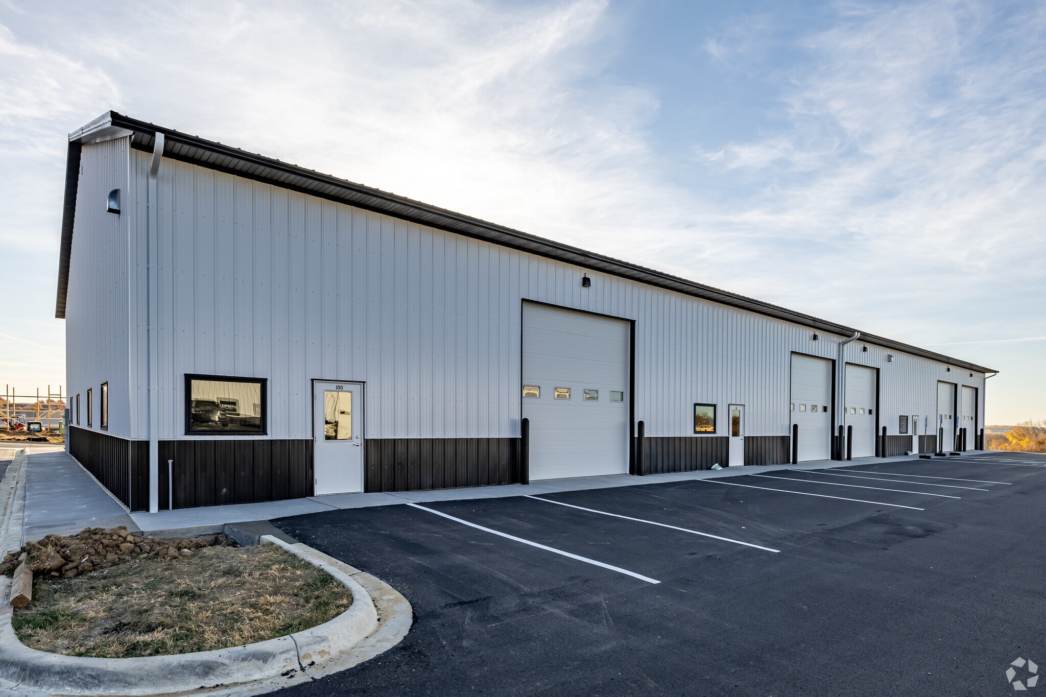 6211 34th Ave NW, Rochester, MN for lease Building Photo- Image 1 of 4