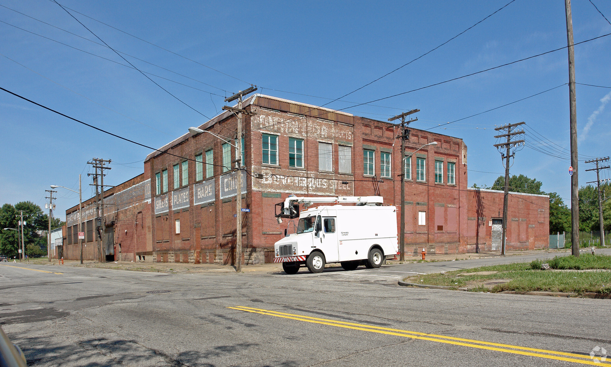 6411 Central Ave, Cleveland, OH à vendre Photo principale- Image 1 de 1