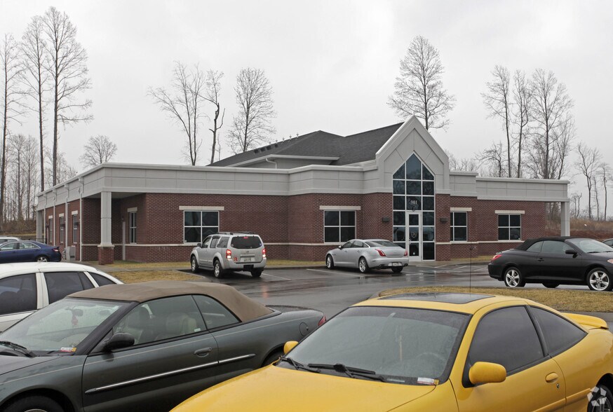 901 Professional Park Dr, Clarksville, TN à vendre - Photo principale - Image 2 de 8