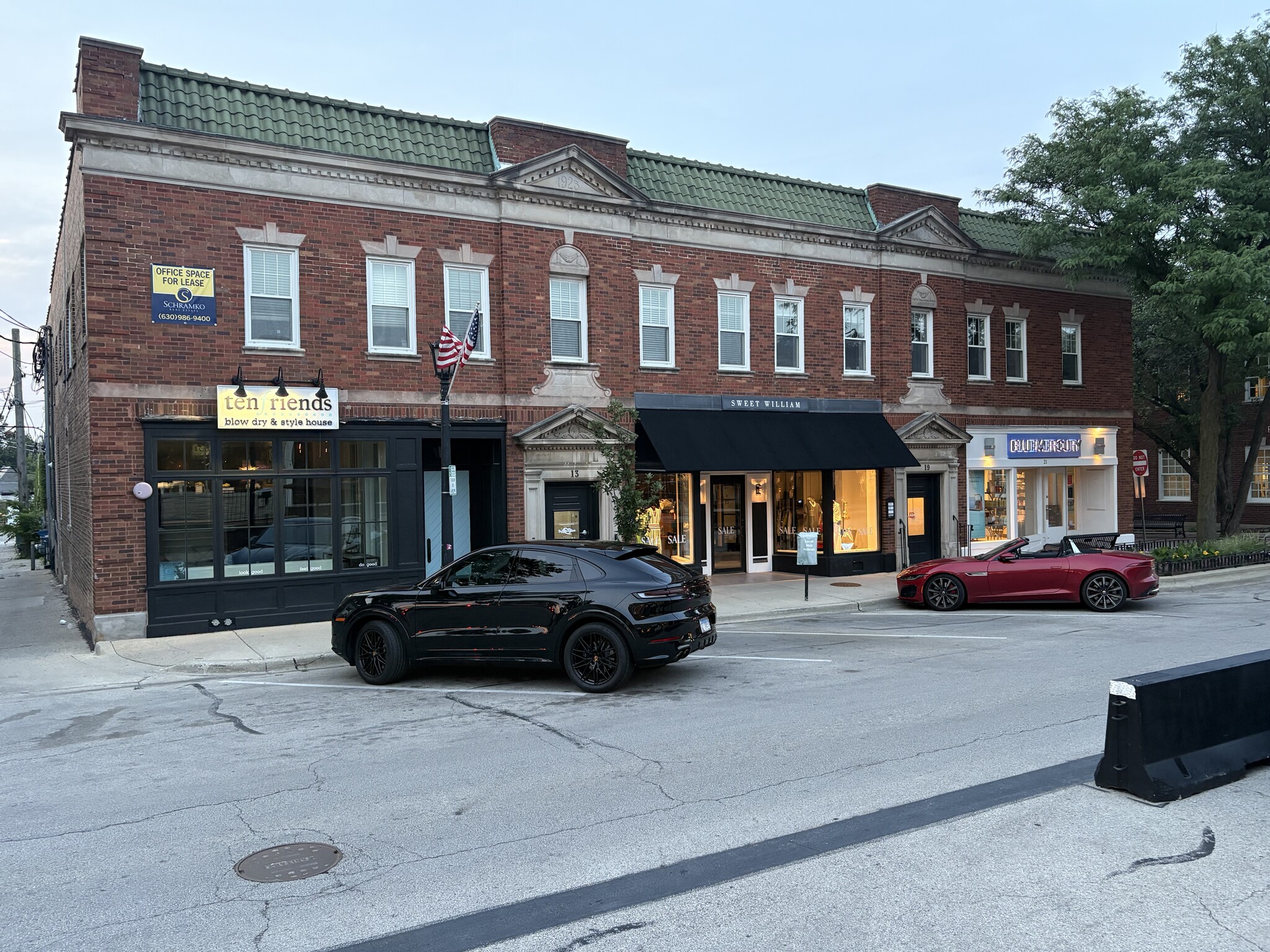 11-21 E 1st St, Hinsdale, IL for lease Primary Photo- Image 1 of 4