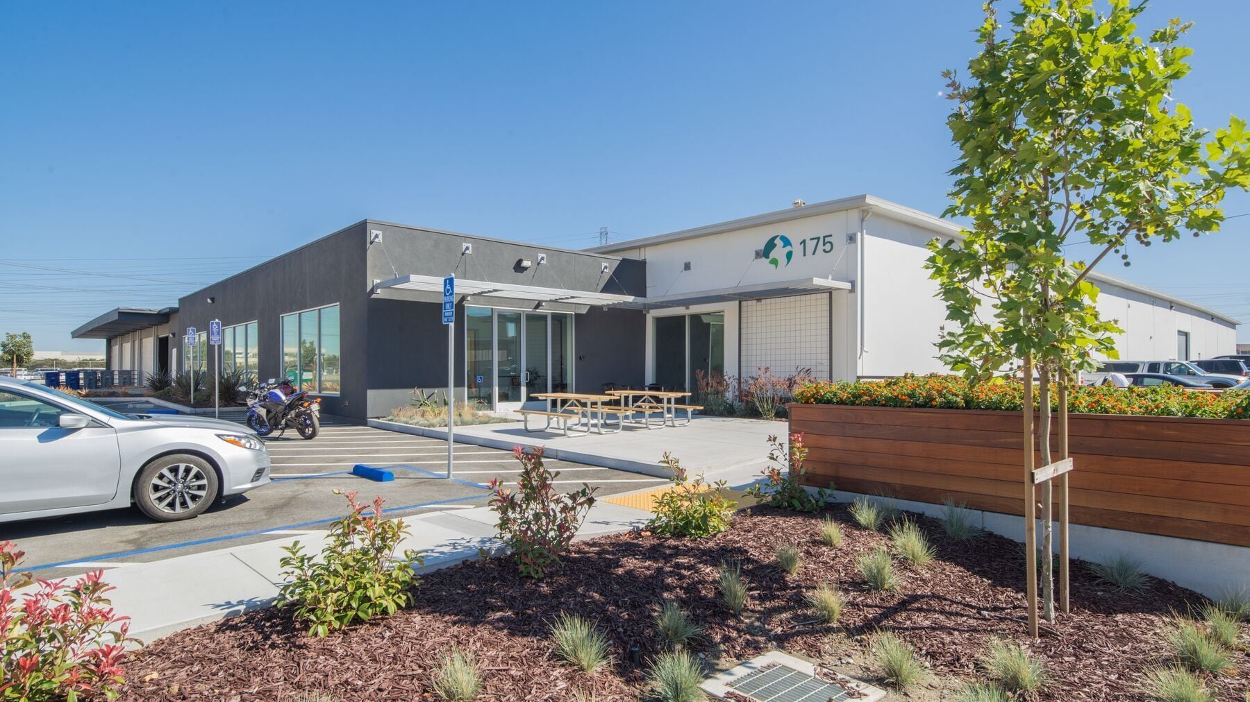 105 Associated Rd, South San Francisco, CA for lease Building Photo- Image 1 of 3