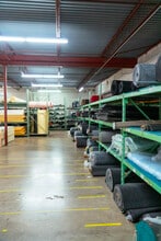 3911 Woodbury Dr, Austin, TX for sale Interior Photo- Image 2 of 9