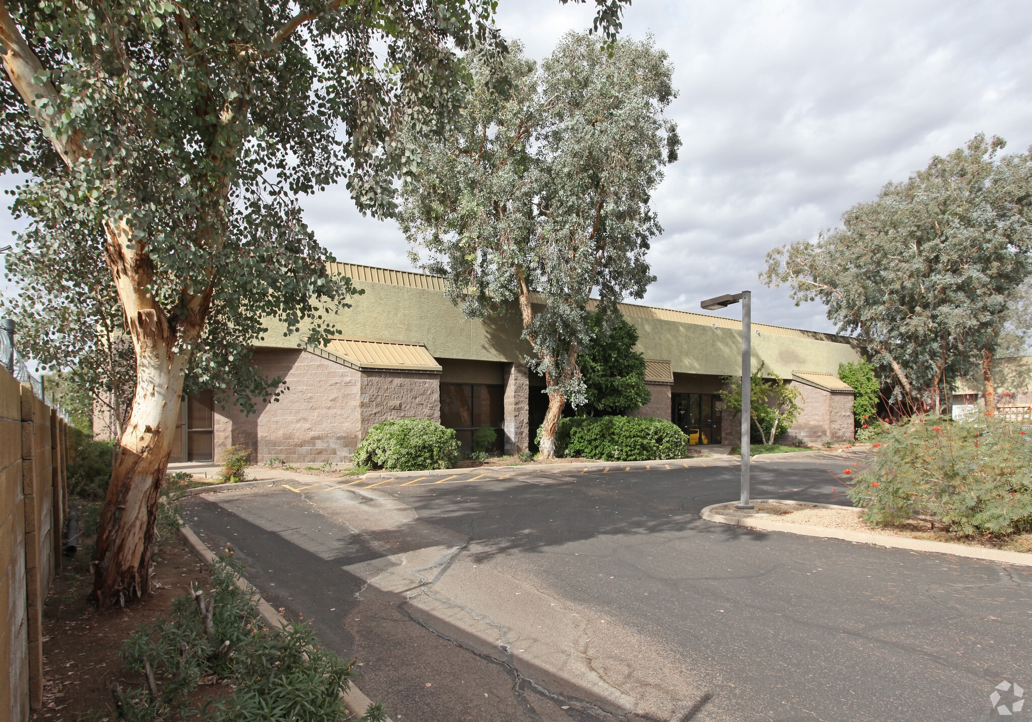 21636 N 14th Ave, Phoenix, AZ for lease Primary Photo- Image 1 of 4