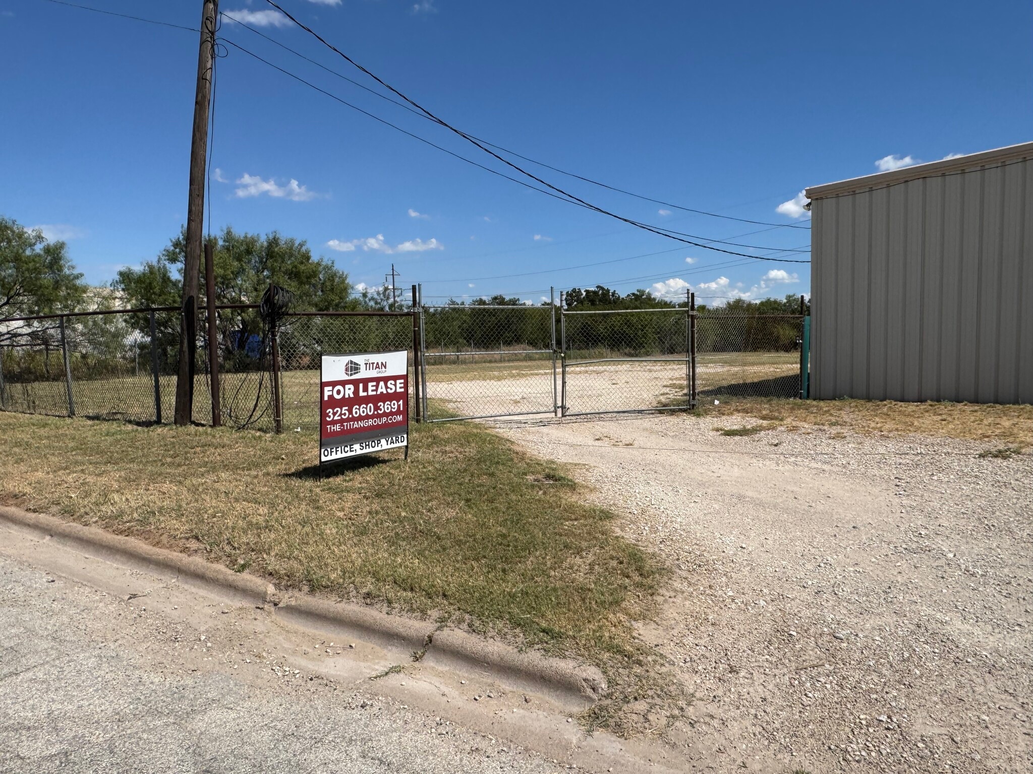 2301 Oak St, Abilene, TX for lease Building Photo- Image 1 of 31
