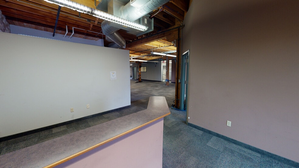 620 Century Ave SW, Grand Rapids, MI à louer - Photo intérieure - Image 2 de 5