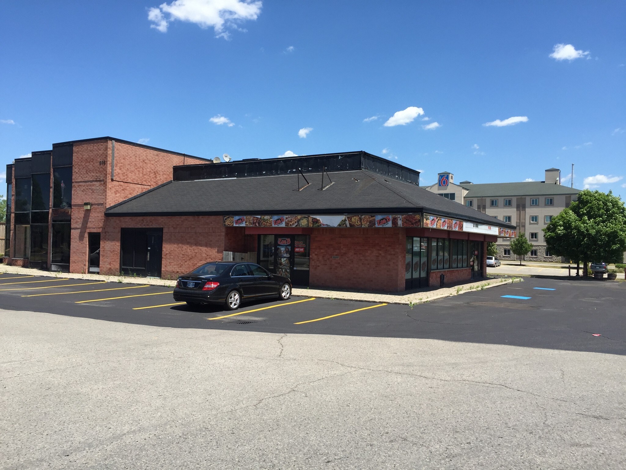 802 Exeter Rd, London, ON for sale Building Photo- Image 1 of 1