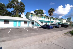 Green Key Beach Motel - Motel