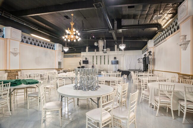 Plus de détails pour 3400 W Washington Blvd, Los Angeles, CA - Local d'activités à louer