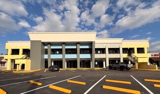 Plus de détails pour 2670 N University Dr, Sunrise, FL - Commerce de détail à louer