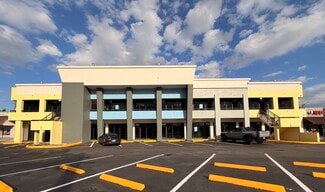 More details for 2670 N University Dr, Sunrise, FL - Retail for Lease