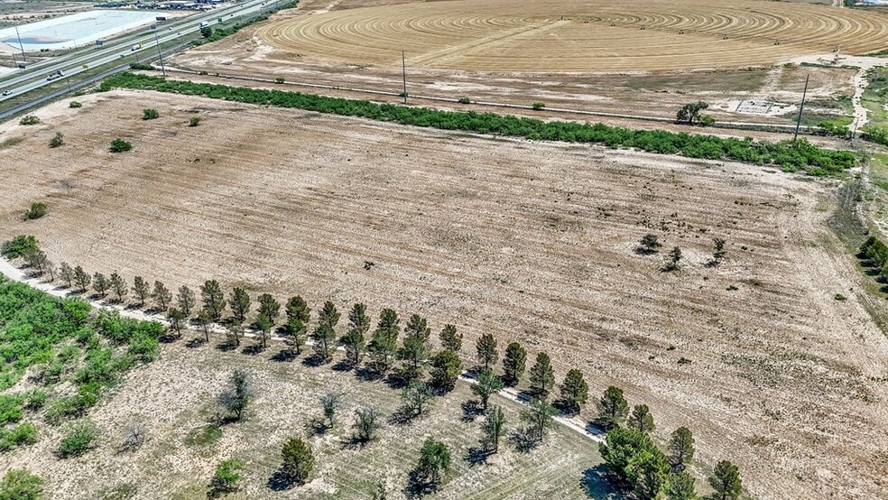 E IH-20, Midland, TX à vendre - Photo du bâtiment - Image 3 de 6