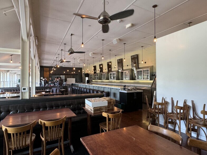 563 Ruger St, San Francisco, CA à louer - Photo du bâtiment - Image 3 de 10