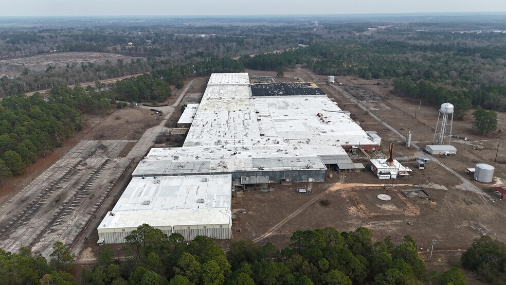 443 Nathaniel Dr, East Dublin, GA à vendre - Photo du bâtiment - Image 2 de 8