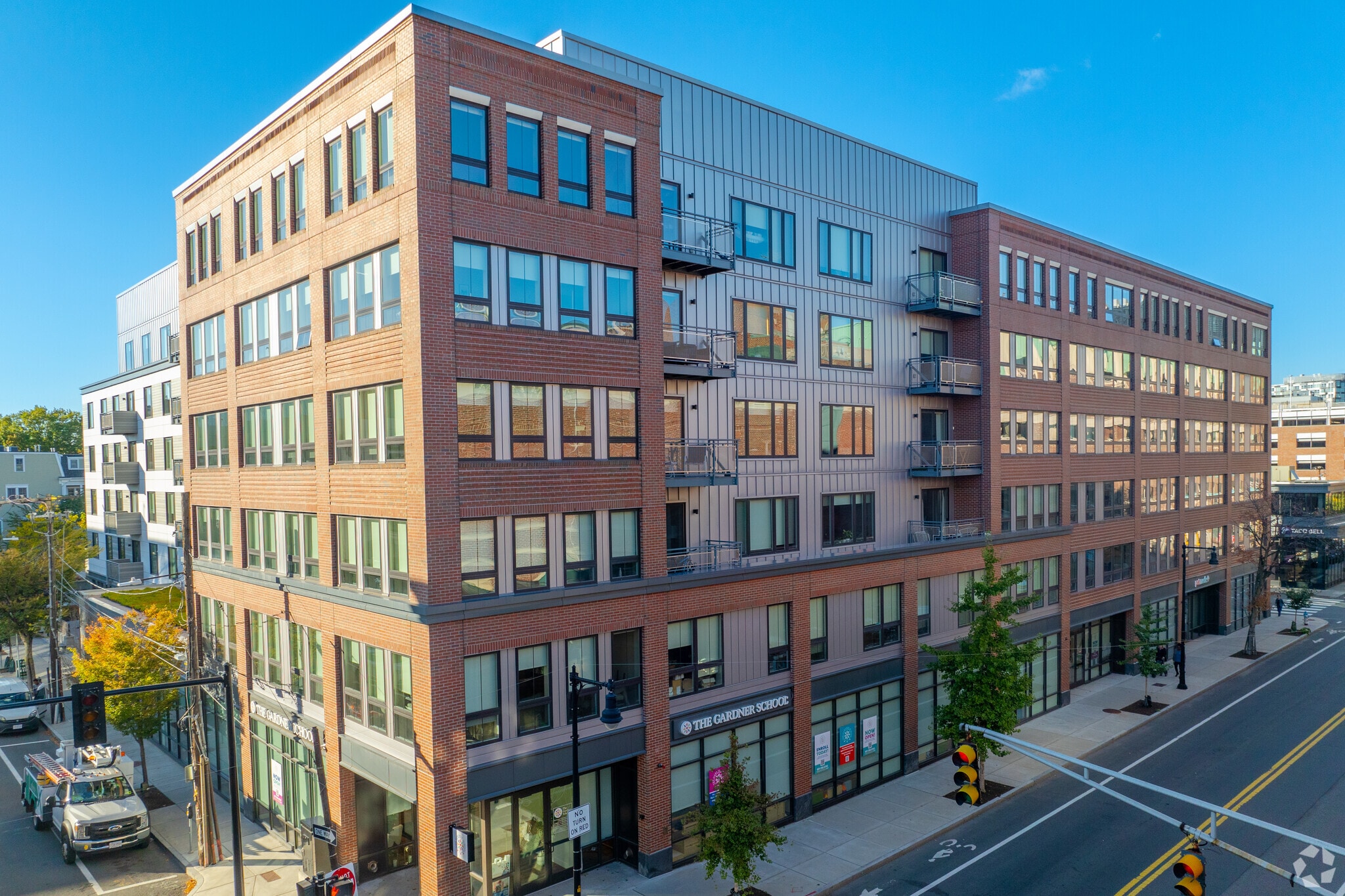 21 Charles St, Cambridge, MA for lease Primary Photo- Image 1 of 40