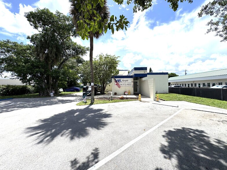 1505 N State Road 7, Margate, FL à vendre - Photo du bâtiment - Image 3 de 4