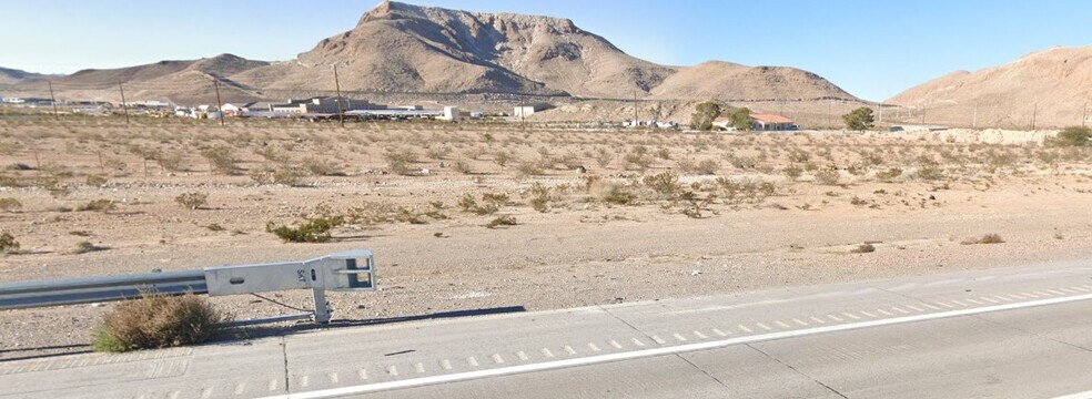 14126 Schuster St, Las Vegas, NV à vendre - Photo du bâtiment - Image 3 de 4