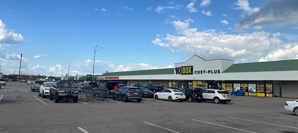 120-160 Cloverleaf Plz, Van Buren, AR for lease Primary Photo- Image 1 of 2