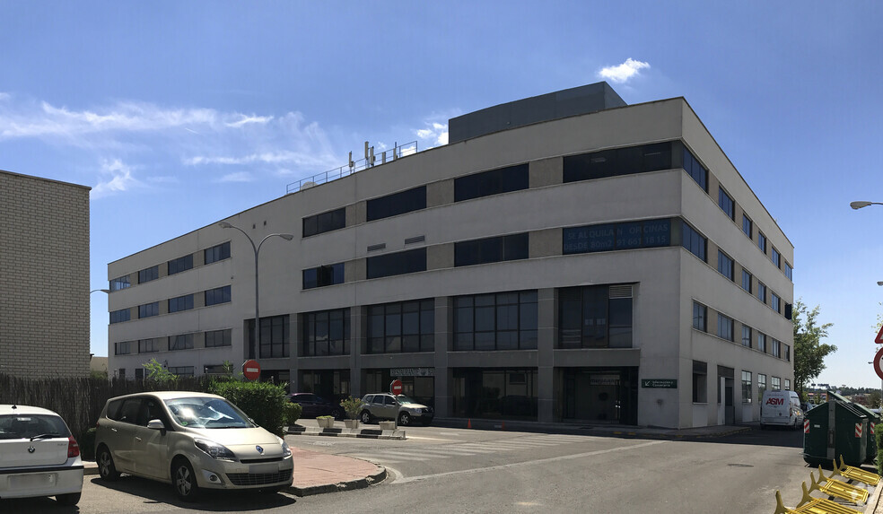 Bureau dans Alcobendas, MAD à louer - Photo principale - Image 1 de 1