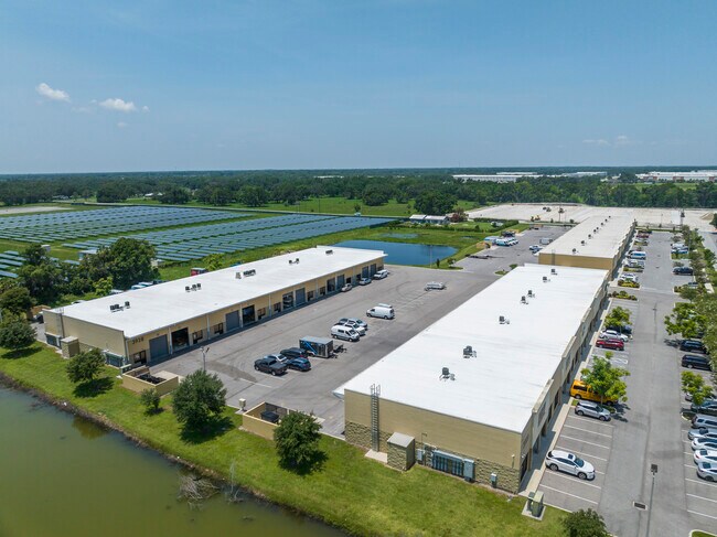 Plus de détails pour 3928 Anchuca Dr, Lakeland, FL - Industriel à louer