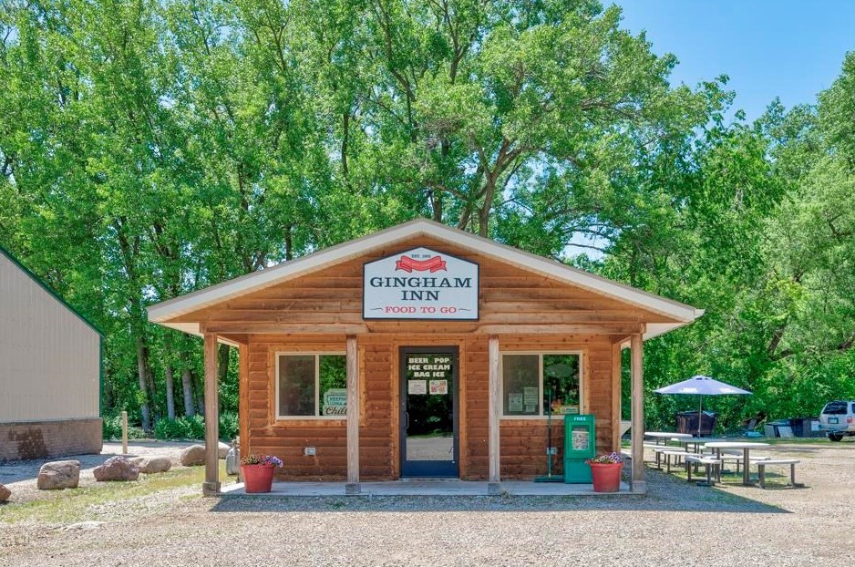 100 Hill Ave, Spirit Lake, IA for sale Primary Photo- Image 1 of 19