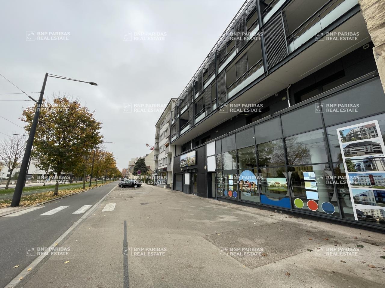 45 Avenue Du Drapeau, Dijon for lease Building Photo- Image 1 of 16