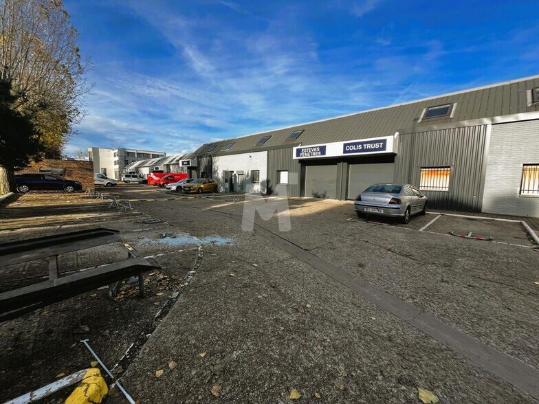 Flex in Évry-Courcouronnes for lease - Building Photo - Image 2 of 18