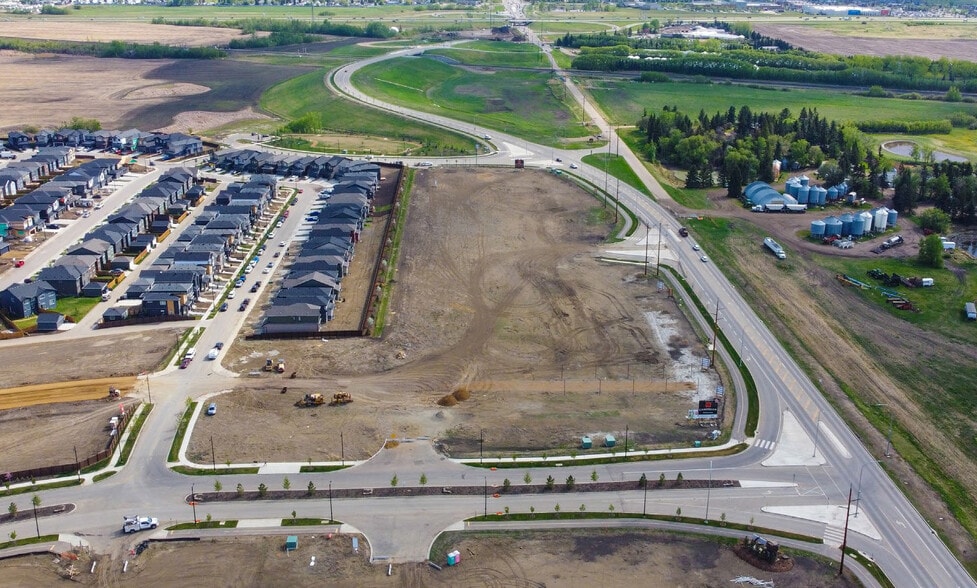 126 Canter Wynd, Sherwood Park, AB à louer - Photo du bâtiment - Image 2 de 2