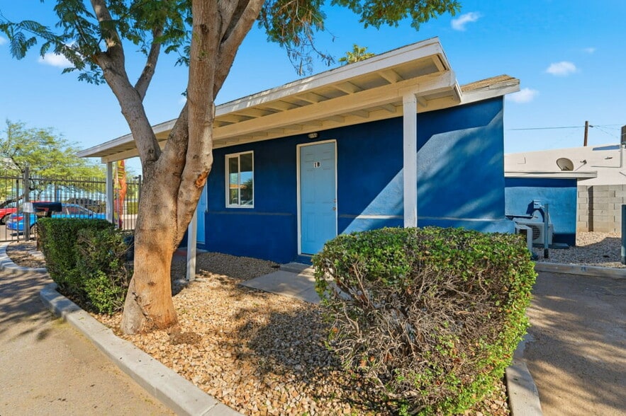 1545 W Roosevelt St, Phoenix, AZ à vendre - Photo du bâtiment - Image 3 de 6