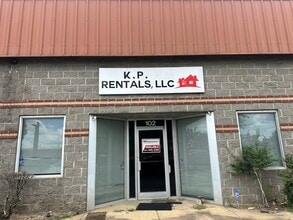 4200 Lamar Ave, Memphis, TN for lease Building Photo- Image 1 of 6