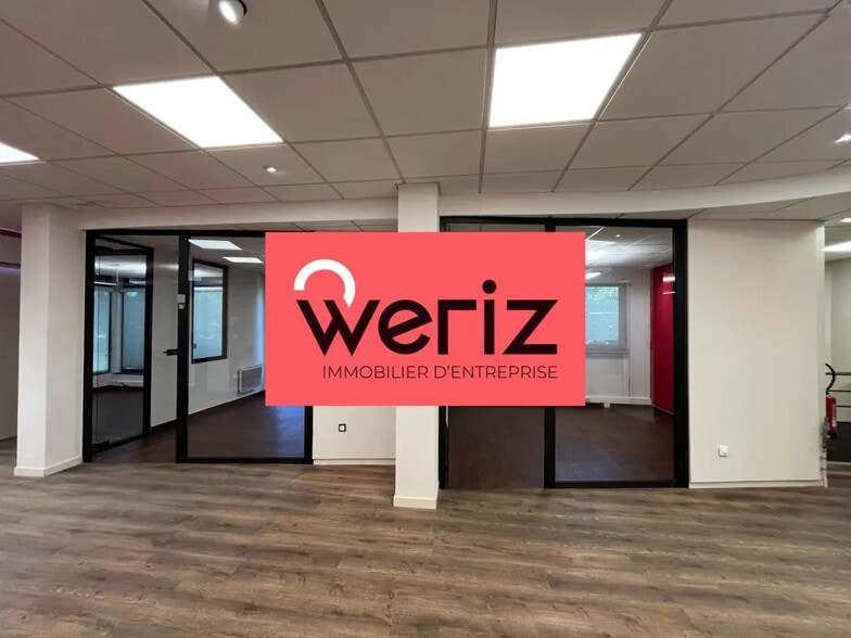 Office in Marseille for lease - Building Photo - Image 3 of 6