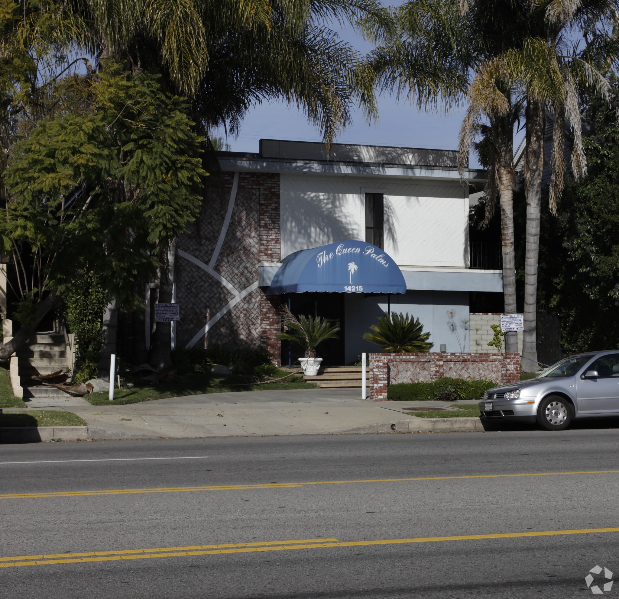 14215 Burbank Blvd, Van Nuys, CA for sale Primary Photo- Image 1 of 6