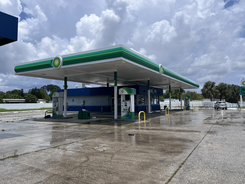 1600 N Wickham Rd, Melbourne, FL for lease - Building Photo - Image 2 of 4