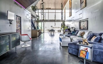 32-32 Steinway St, Long Island City, NY for lease Interior Photo- Image 1 of 24