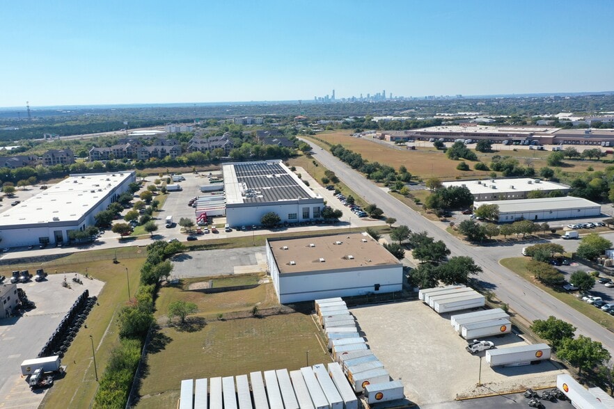 8020 Exchange Dr, Austin, TX à louer - Aérien - Image 3 de 13